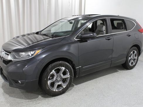 Used 2018 Honda CR-V EX image 3
