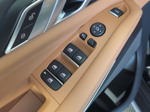 New 2026 BMW X5 sDrive40i w/ Climate Comfort Package image 22