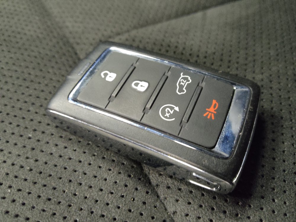 Used 2022 Jeep Grand Cherokee L Laredo AWD/4WD image 32