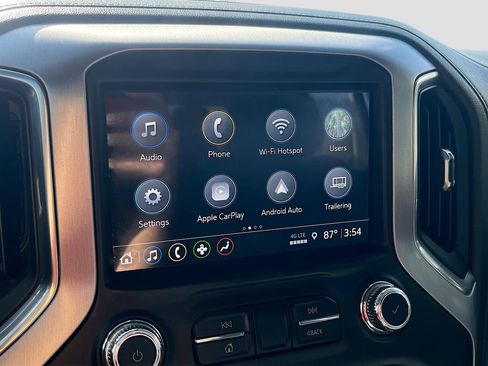 Used 2022 GMC Sierra 1500 Elevation w/ Preferred Package image 14