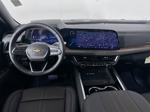 New 2026 Chevrolet Suburban High Country image 24