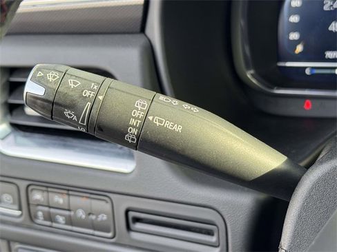 Used 2022 Chevrolet Tahoe RST w/ Luxury Package image 13