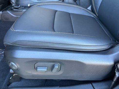 New 2026 Jeep Wrangler Unlimited Sahara image 7