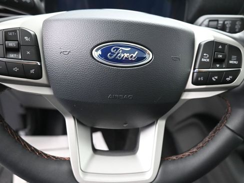 New 2026 Ford Explorer Active image 16