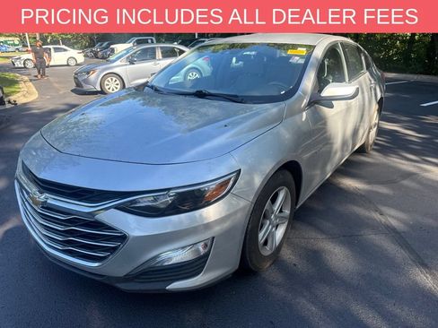 Used 2022 Chevrolet Malibu LS w/ Driver Confidence Package II FWD image 13