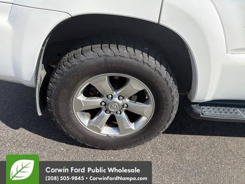 Used 2007 Toyota 4Runner Limited AWD/4WD image 11