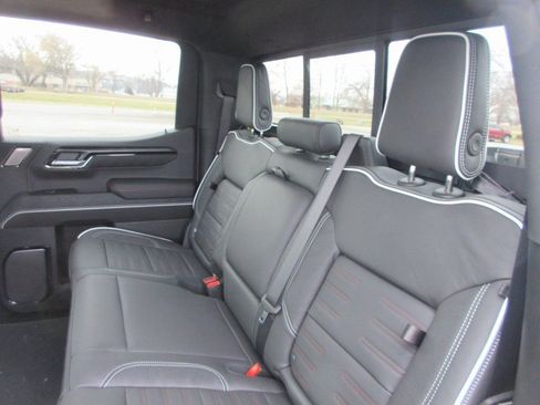 New 2026 GMC Sierra 1500 AT4X w/ AT4X AEV Edition AWD/4WD image 15
