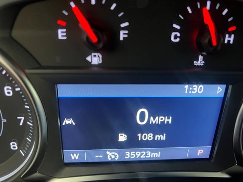Used 2024 GMC Terrain SLT AWD/4WD image 51