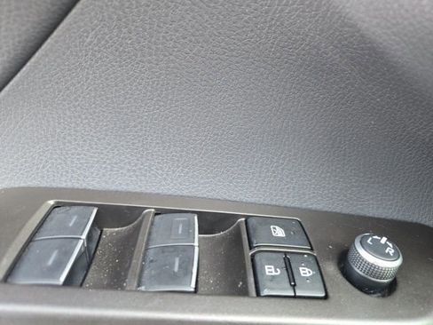 Used 2023 Toyota Camry XLE w/ Cold Weather Package image 24