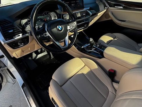 Used 2019 BMW X3 sDrive30i w/ Premium Package image 11