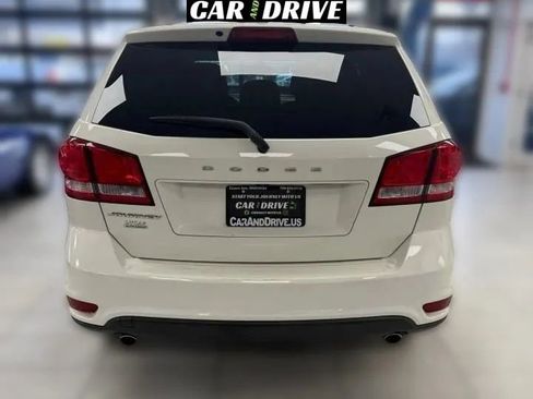 Used 2018 Dodge Journey SXT w/ Blacktop Package image 5