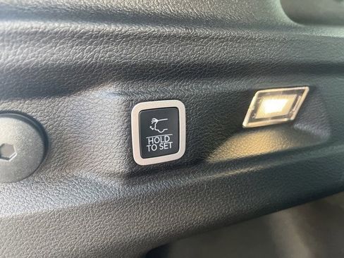 New 2026 Jeep Grand Cherokee L 4WD image 11