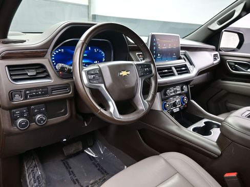 Used 2023 Chevrolet Tahoe LT image 13