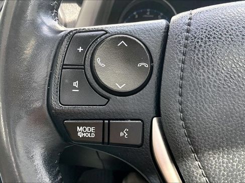 Certified 2018 Toyota RAV4 XLE FWD image 14