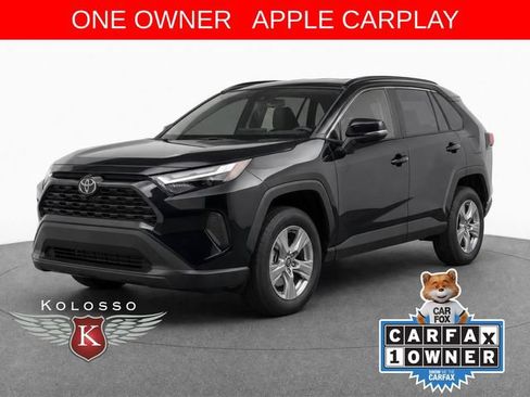 Used 2025 Toyota RAV4 XLE AWD/4WD image 1