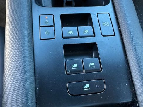 Used 2023 Hyundai Ioniq 6 Limited image 21