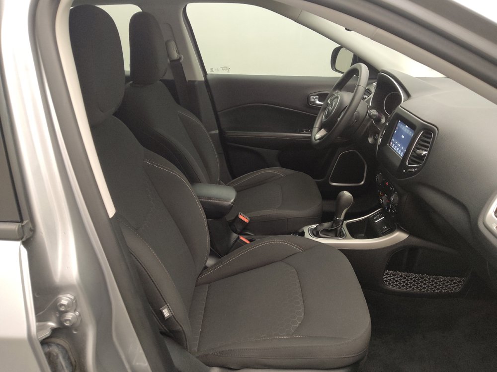Used 2019 Jeep Compass Sport FWD image 21
