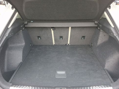 Used 2025 Audi Q3 2.0T Premium Plus w/ Premium Plus Package image 29