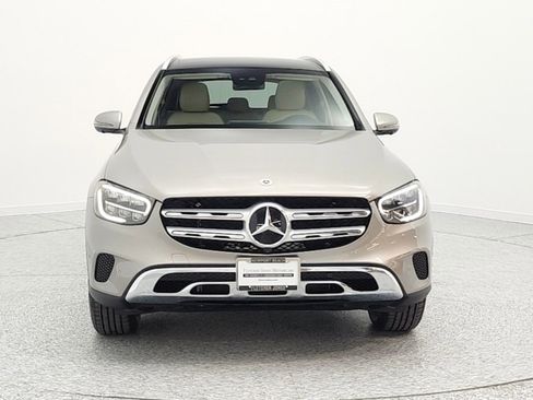 Used 2022 Mercedes-Benz GLC 300 image 2
