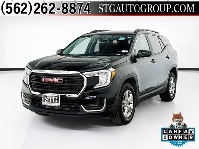 Used 2024 GMC Terrain SLE w/ Driver Convenience Package