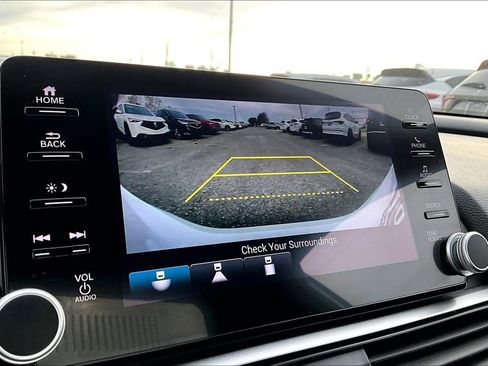 Used 2022 Honda Accord Sport image 30