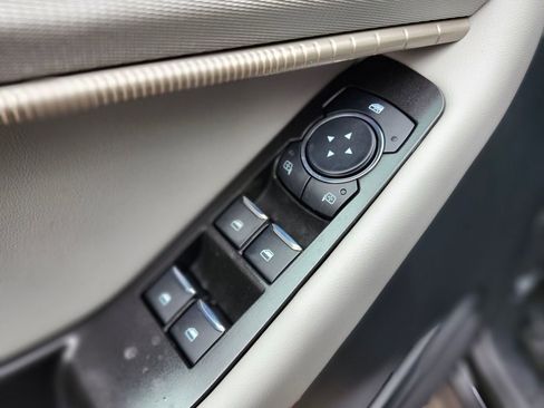 New 2026 Ford Explorer Active w/ Active Comfort Package AWD/4WD image 19