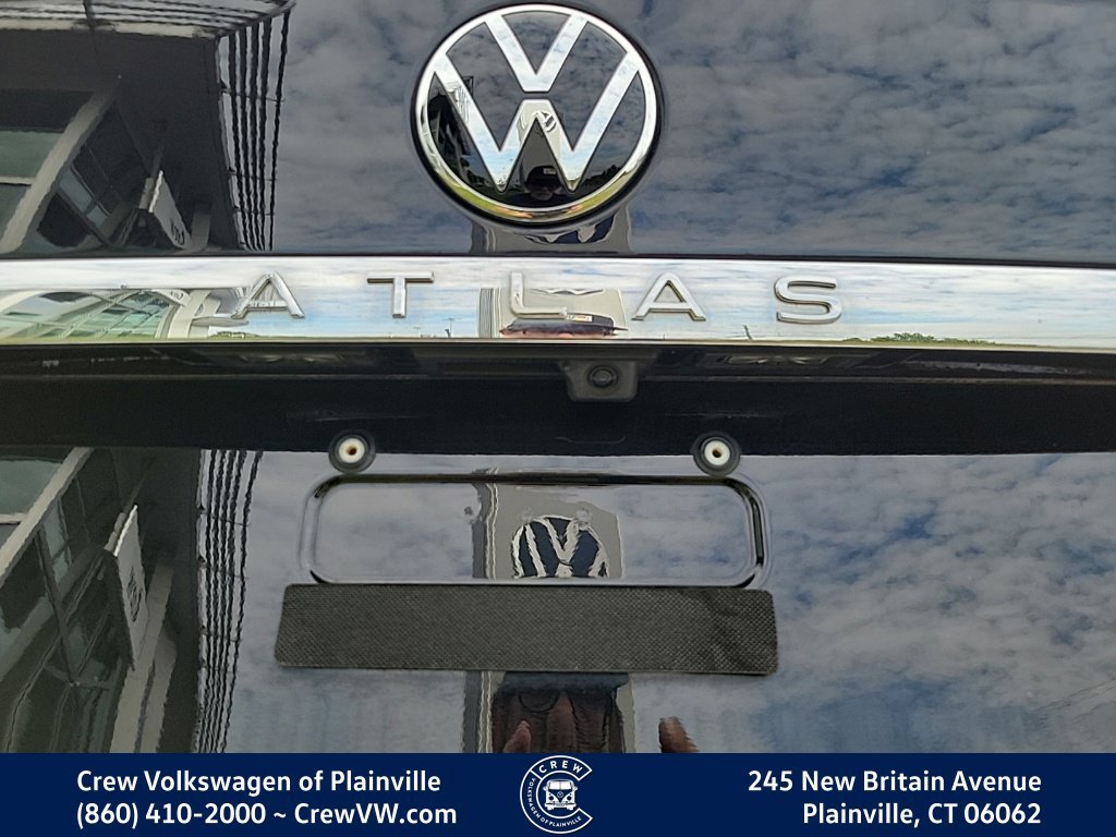 Certified 2023 Volkswagen Atlas SE w/ Panoramic Sunroof Package AWD/4WD image 29