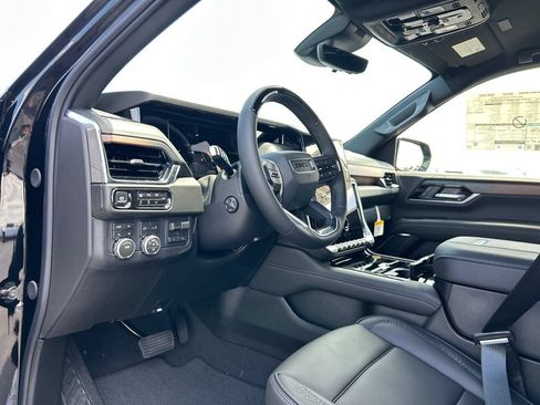 New 2026 GMC Yukon XL Denali w/ Advanced Technology Package AWD/4WD image 20
