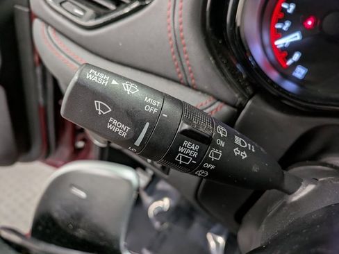 Used 2024 Dodge Durango GT image 17