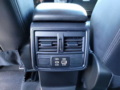 Used 2025 Subaru Forester Premium w/ Convenience Package #1 AWD/4WD image 17