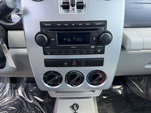 Used 2007 Chrysler PT Cruiser Touring FWD image 26
