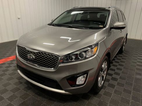 Used 2018 Kia Sorento SX image 10