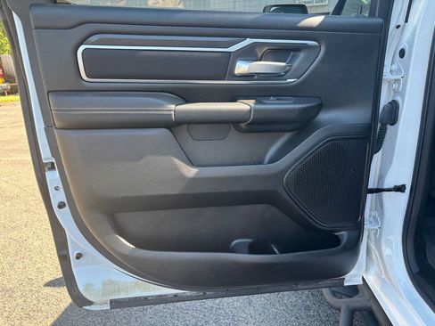 Used 2025 RAM 1500 Big Horn AWD/4WD image 11