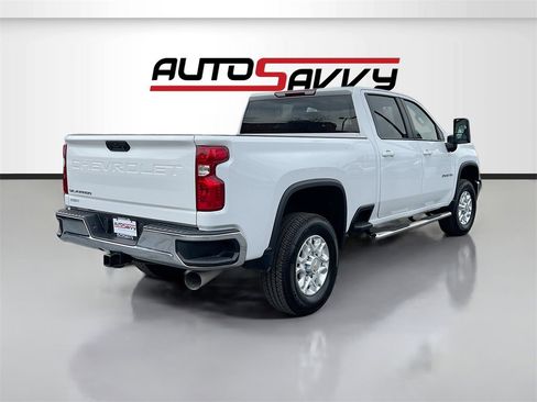 Used 2024 Chevrolet Silverado 2500 LT image 7