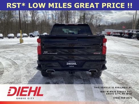 Used 2022 Chevrolet Silverado 1500 RST w/ Z71 Off-Road Package AWD/4WD image 6
