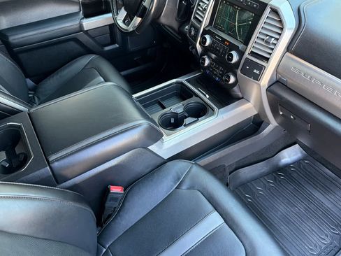 Used 2019 Ford F250 Platinum w/ Platinum Ultimate Package AWD/4WD image 15