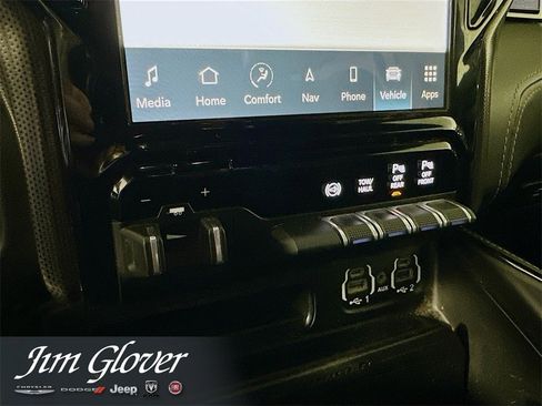 Used 2022 RAM 3500 Limited image 36