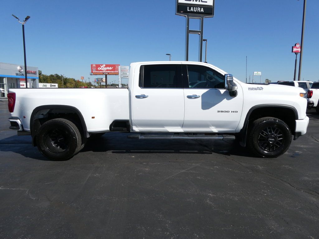 Used 2023 Chevrolet Silverado 3500 High Country AWD/4WD image 4