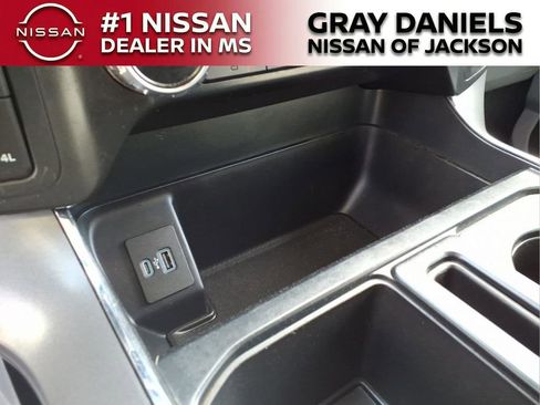 Used 2022 Ford F150 XLT w/ Equipment Group 302A High image 17