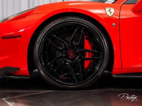 Used 2010 Ferrari 458 Italia image 8
