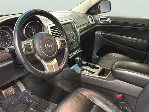 Used 2012 Jeep Grand Cherokee Laredo image 10