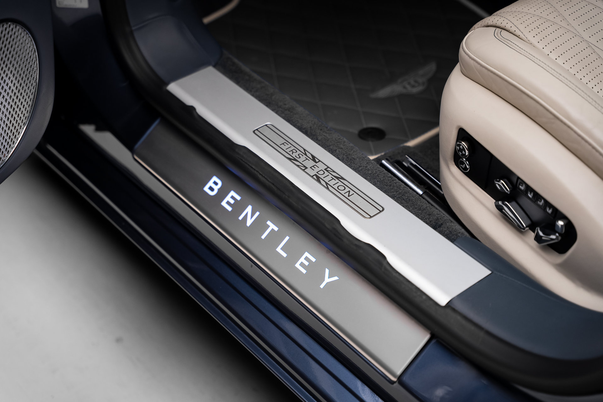 Used 2020 Bentley Flying Spur W12 AWD/4WD image 56