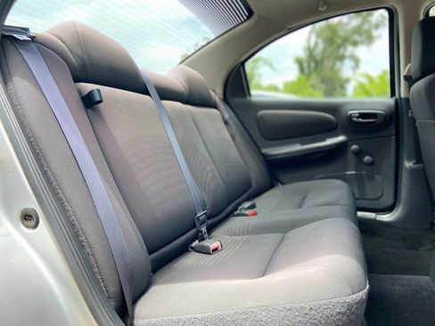 Used 2004 Dodge Neon SE FWD image 21