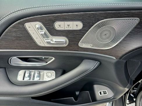 Certified 2026 Mercedes-Benz GLS 450 4MATIC image 22