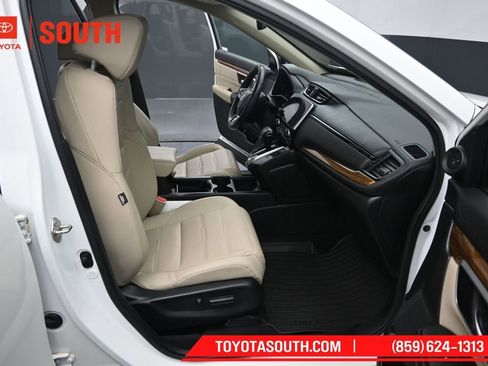 Used 2019 Honda CR-V Touring image 34