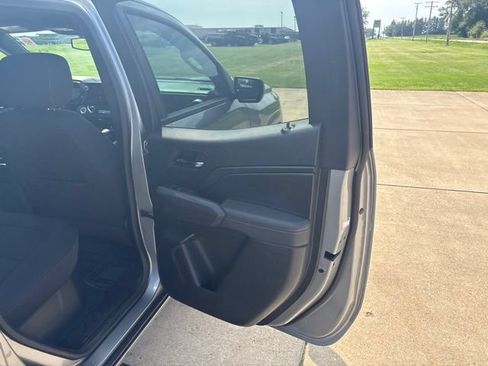 Used 2024 Chevrolet Colorado LT w/ LT Convenience Package II AWD/4WD image 21