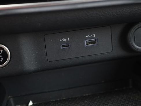 Used 2023 Nissan Rogue S FWD image 23