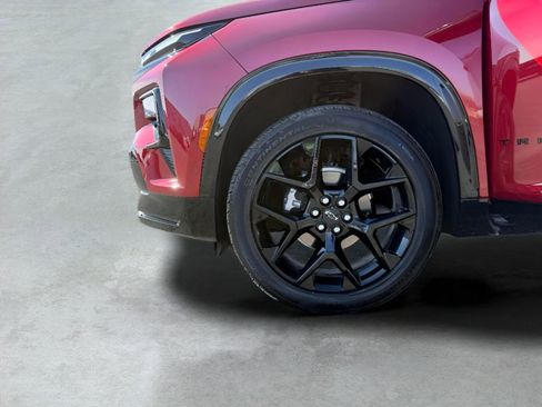 Used 2025 Chevrolet Traverse RS w/ LPO, Floor Liner Package AWD/4WD image 18
