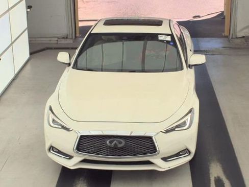 Used 2017 INFINITI Q60 w/ Premium Plus Package 2.0T image 2