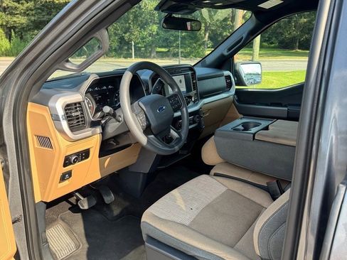 Used 2023 Ford F150 XLT image 8
